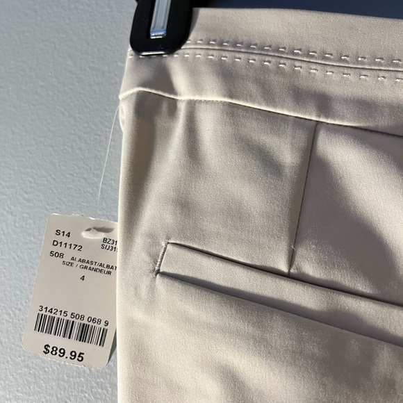 New never worn - Picture 7 of 8